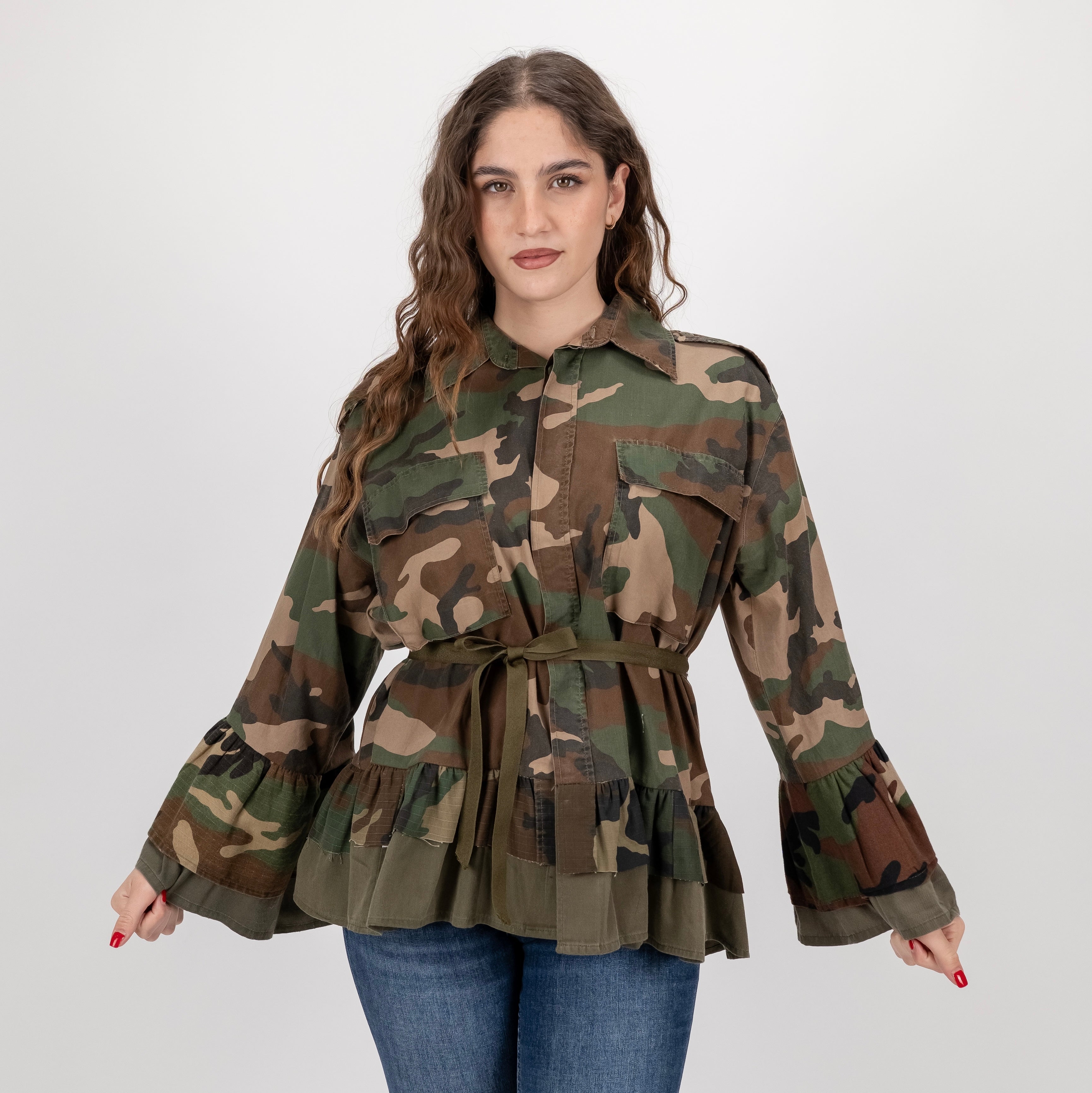 LOKITA SARIANA  CAMO