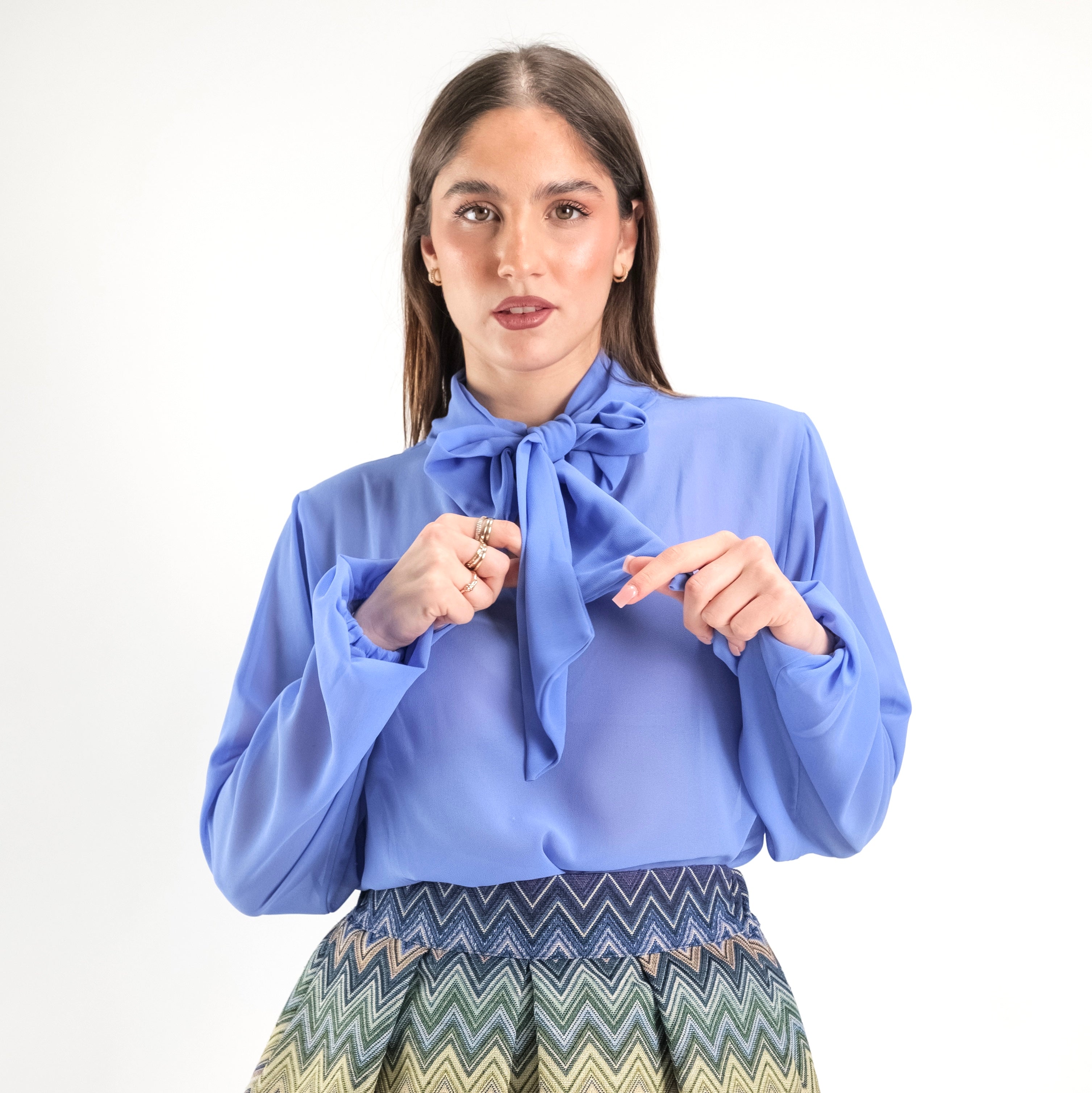 SARTORIA BLUSA FIOCCO AZZURRO