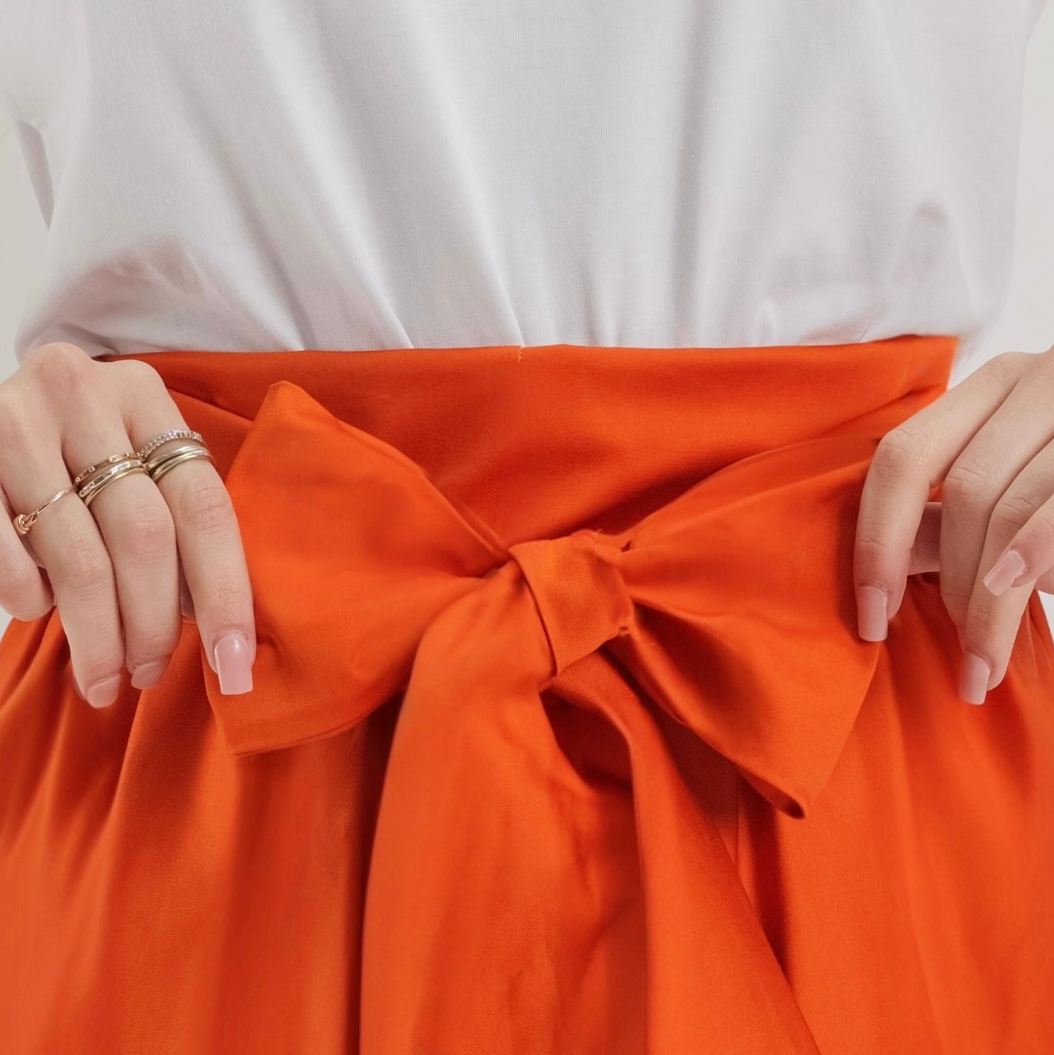 SARTORIA GONNA ECOLE ARANCIO