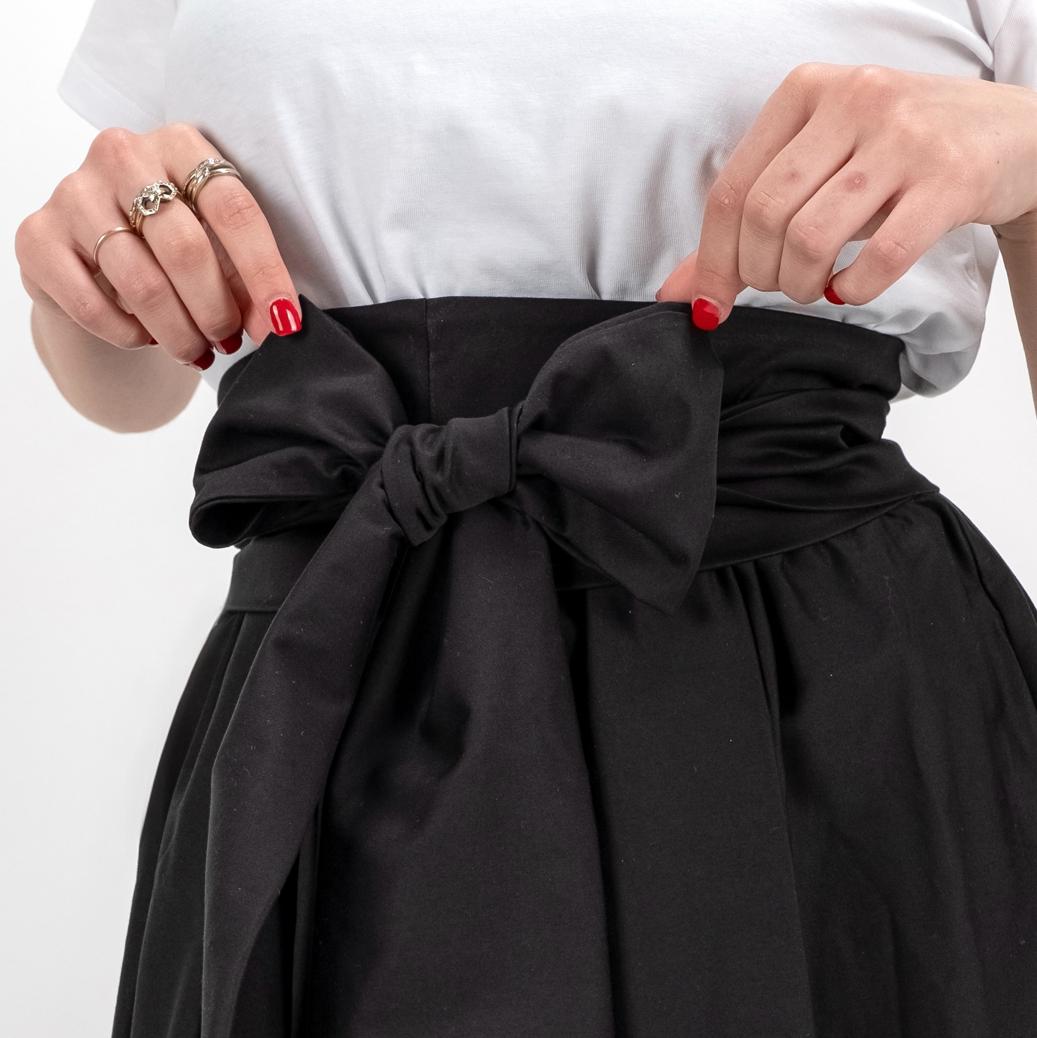 SARTORIA GONNA ECOLE NERO